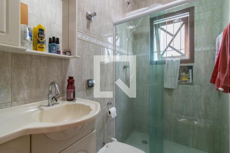Banheiro da Suíte 1 de casa à venda com 3 quartos, 185m² em Jardim Bom Clima, Guarulhos