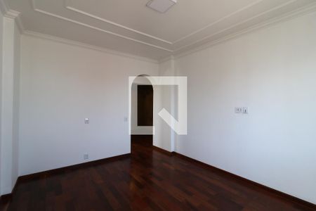 Apartamento à venda com 192m², 3 quartos e 4 vagasSuíte