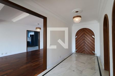 Apartamento à venda com 192m², 3 quartos e 4 vagasSala