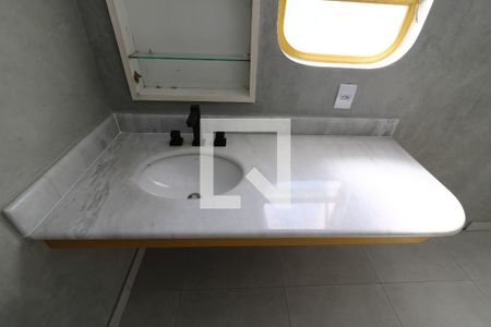 Apartamento à venda com 192m², 3 quartos e 4 vagasBanheiro da Suíte - Pia