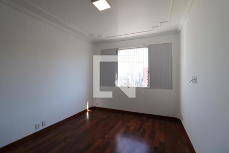 Apartamento à venda com 192m², 3 quartos e 4 vagasQuarto 1