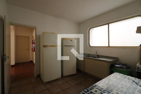 Apartamento à venda com 192m², 3 quartos e 4 vagasÁrea Comum - Salão de Festas / Cozinha