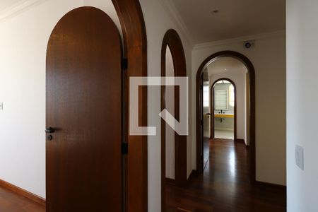 Apartamento à venda com 192m², 3 quartos e 4 vagasCorredor