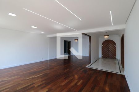 Apartamento à venda com 192m², 3 quartos e 4 vagasSala
