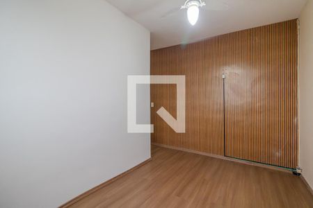 Quarto 1 de apartamento para alugar com 2 quartos, 59m² em Teresópolis, Porto Alegre