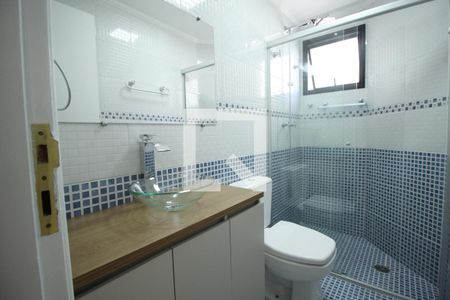 Apartamento à venda com 72m², 3 quartos e 2 vagasBanheiro Quarto 2