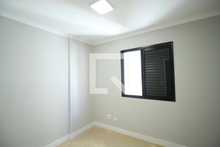 Apartamento à venda com 72m², 3 quartos e 2 vagasQuarto 3