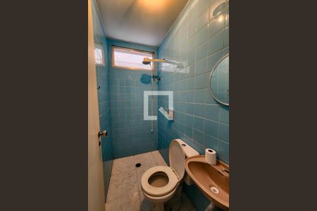 Casa para alugar com 320m², 3 quartos e 4 vagas Casa para alugar com 320m², 3 quartos e 4 vagasBanheiro do Escritório