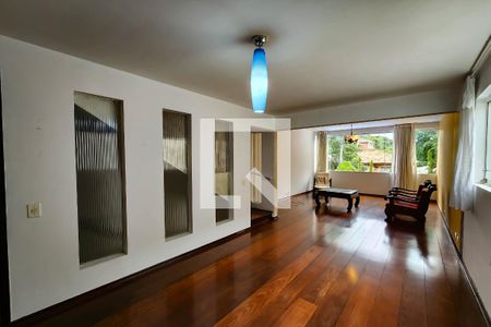 Sala de casa para alugar com 3 quartos, 320m² em Rolinópolis, São Paulo