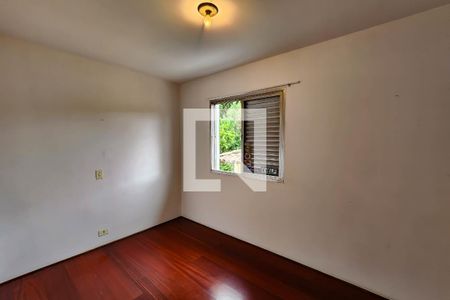 Casa para alugar com 320m², 3 quartos e 4 vagas Casa para alugar com 320m², 3 quartos e 4 vagasQuarto 1