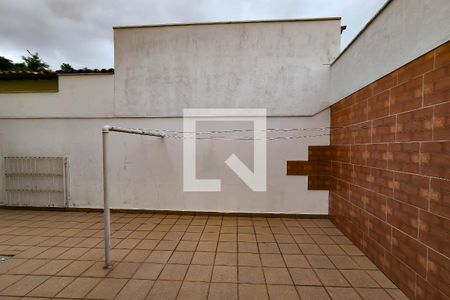 Casa para alugar com 320m², 3 quartos e 4 vagas Casa para alugar com 320m², 3 quartos e 4 vagasÁrea de Serviço