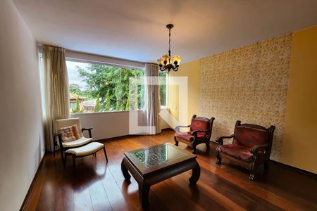 Sala de casa para alugar com 3 quartos, 320m² em Rolinópolis, São Paulo