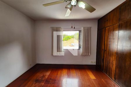 Casa para alugar com 320m², 3 quartos e 4 vagas Casa para alugar com 320m², 3 quartos e 4 vagasQuarto 2