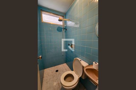 Casa para alugar com 320m², 3 quartos e 4 vagas Casa para alugar com 320m², 3 quartos e 4 vagasBanheiro do Escritório