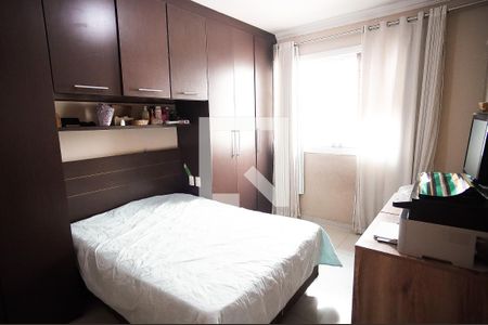 Casa à venda com 180m², 4 quartos e 2 vagas Casa à venda com 180m², 4 quartos e 2 vagasQuarto 2