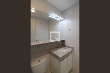 Apartamento para alugar com 67m², 2 quartos e 2 vagasBanheiro