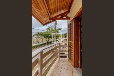 Casa à venda com 220m², 3 quartos e 4 vagasVaranda