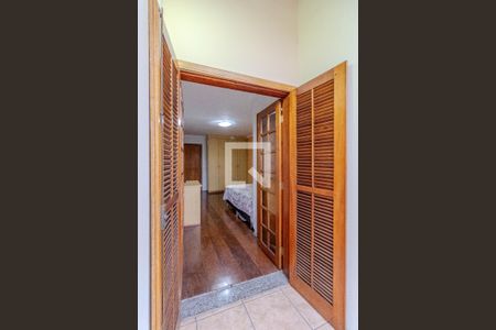 Casa à venda com 220m², 3 quartos e 4 vagasVaranda