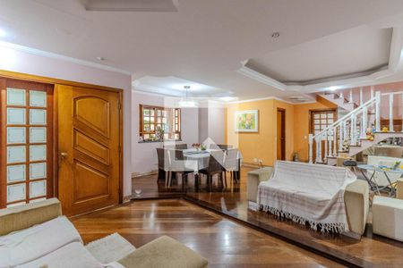 Casa à venda com 3 quartos, 200m² em Vila Sonia, São Paulo