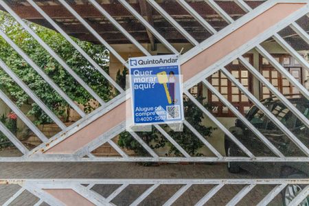 Casa à venda com 220m², 3 quartos e 4 vagasPlaca