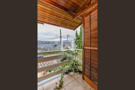 Casa à venda com 220m², 3 quartos e 4 vagasvaranda