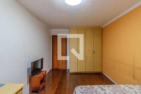 Casa à venda com 220m², 3 quartos e 4 vagasQuarto 2