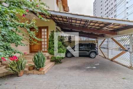 Casa à venda com 220m², 3 quartos e 4 vagasÁrea Externa