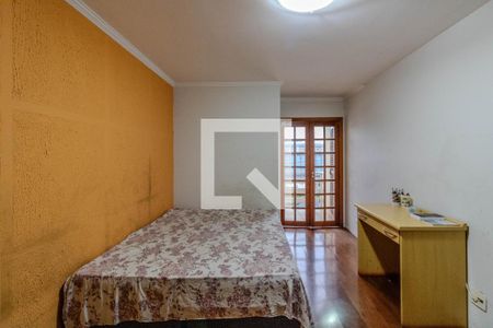Casa à venda com 220m², 3 quartos e 4 vagasQuarto 2