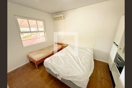 Quarto de apartamento para alugar com 1 quarto, 50m² em Ponta das Canas, Florianópolis