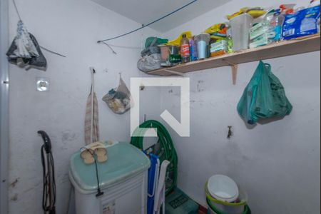 Casa à venda com 132m², 2 quartos e 2 vagasLavanderia