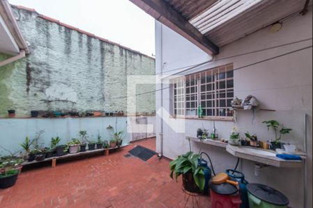 Casa à venda com 132m², 2 quartos e 2 vagasQuintal