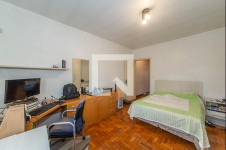 Quarto 1 de casa para alugar com 2 quartos, 132m² em Bosque da Saúde, São Paulo