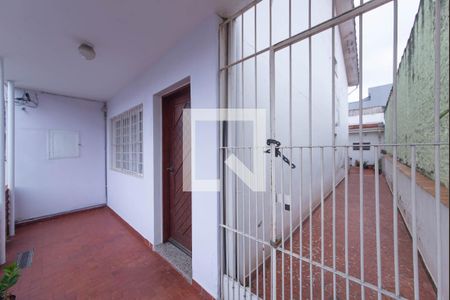 Casa à venda com 132m², 2 quartos e 2 vagasEntrada
