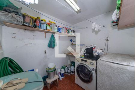 Casa à venda com 132m², 2 quartos e 2 vagasLavanderia