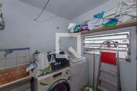 Casa à venda com 132m², 2 quartos e 2 vagasLavanderia