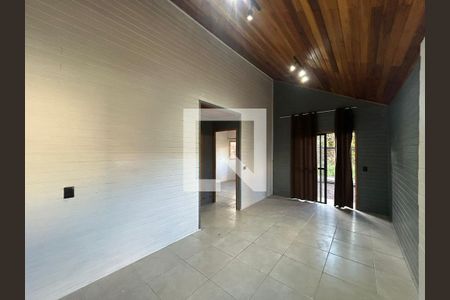 Casa à venda com 2 quartos, 91m² em Estância Velha, Canoas