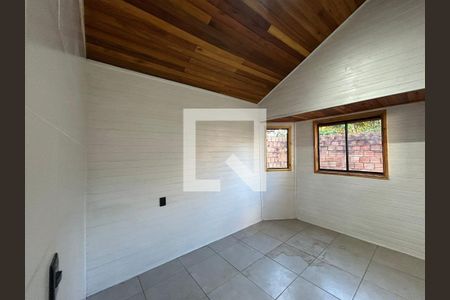 Casa à venda com 2 quartos, 91m² em Estância Velha, Canoas