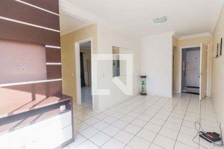 Sala de apartamento para alugar com 2 quartos, 70m² em Forquilhinhas, São José