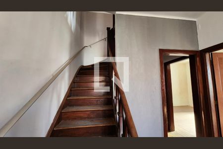 Hall de entrada de casa à venda com 3 quartos, 185m² em Vila Argos Nova, Jundiaí
