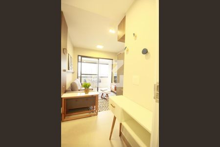 Entrada de apartamento à venda com 2 quartos, 41m² em Indianópolis, São Paulo