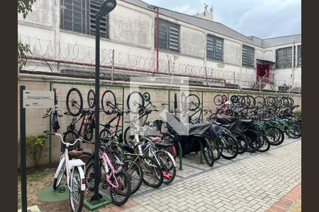 bicicletário de apartamento à venda com 2 quartos, 42m² em Bom Retiro, São Paulo