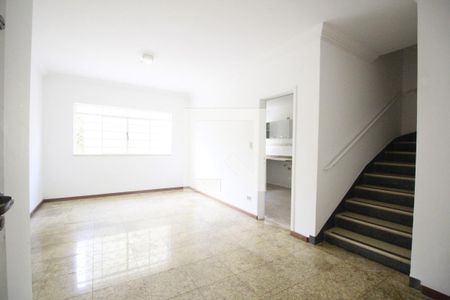 Sala de casa à venda com 4 quartos, 235m² em Indianópolis, São Paulo
