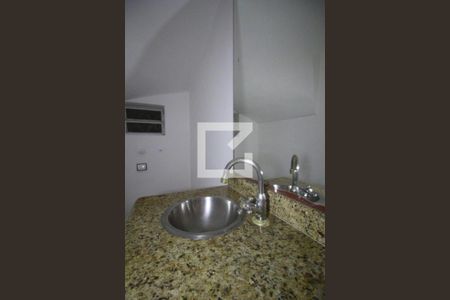 Casa à venda com 235m², 4 quartos e 3 vagasLavabo