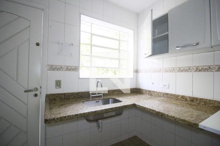 Casa à venda com 235m², 4 quartos e 3 vagasCozinha
