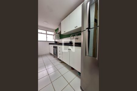 Apartamento à venda com 96m², 2 quartos e 1 vaga Apartamento à venda com 96m², 2 quartos e 1 vagaCozinha