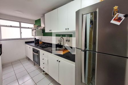 Apartamento à venda com 96m², 2 quartos e 1 vaga Apartamento à venda com 96m², 2 quartos e 1 vagaCozinha
