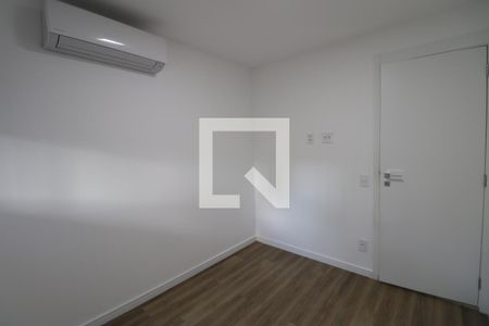 Quarto 1 de apartamento para alugar com 2 quartos, 62m² em Pinheiros, São Paulo