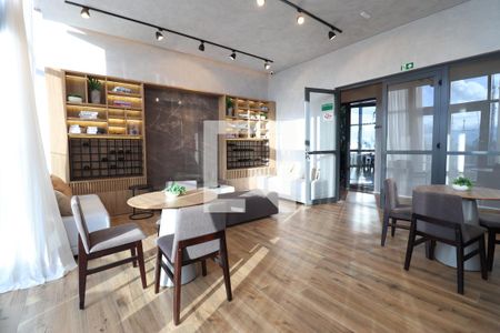 Apartamento para alugar com 62m², 2 quartos e 1 vagaÁrea comum 