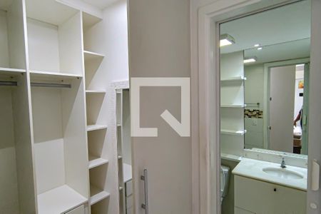 Apartamento à venda com 200m², 2 quartos e 2 vagas Apartamento à venda com 200m², 2 quartos e 2 vagasquarto 2 suite