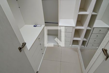 Apartamento à venda com 200m², 2 quartos e 2 vagas Apartamento à venda com 200m², 2 quartos e 2 vagasquarto 2 suite